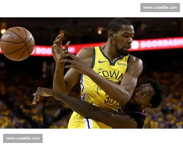 贝弗利怒批总决赛遇冷：詹杜库缺席暴露联盟 星荒重症