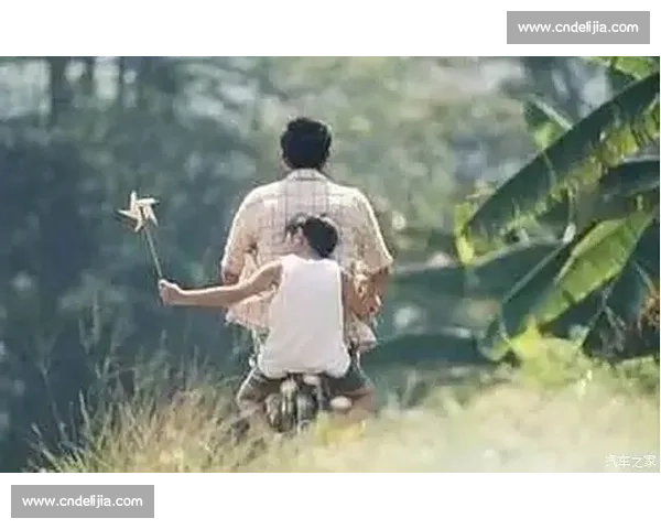 父爱如山！亚马尔父亲 39 岁生日晒合影：10 号传承，儿子未来可期